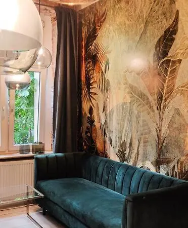 W Mini Dzungli Vintage 28m2 Apartman *